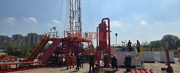 The XJ450 solids control system produced by Aipu Solid Control Co., Ltd is being installed and debug