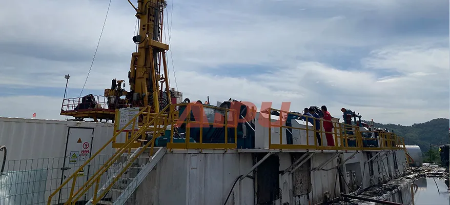 Hydraulic drilling rig for coalbed methane on-site view 2