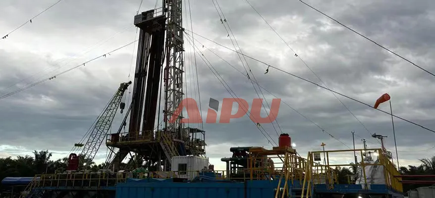 Indonesia 750 workover rig site view 4